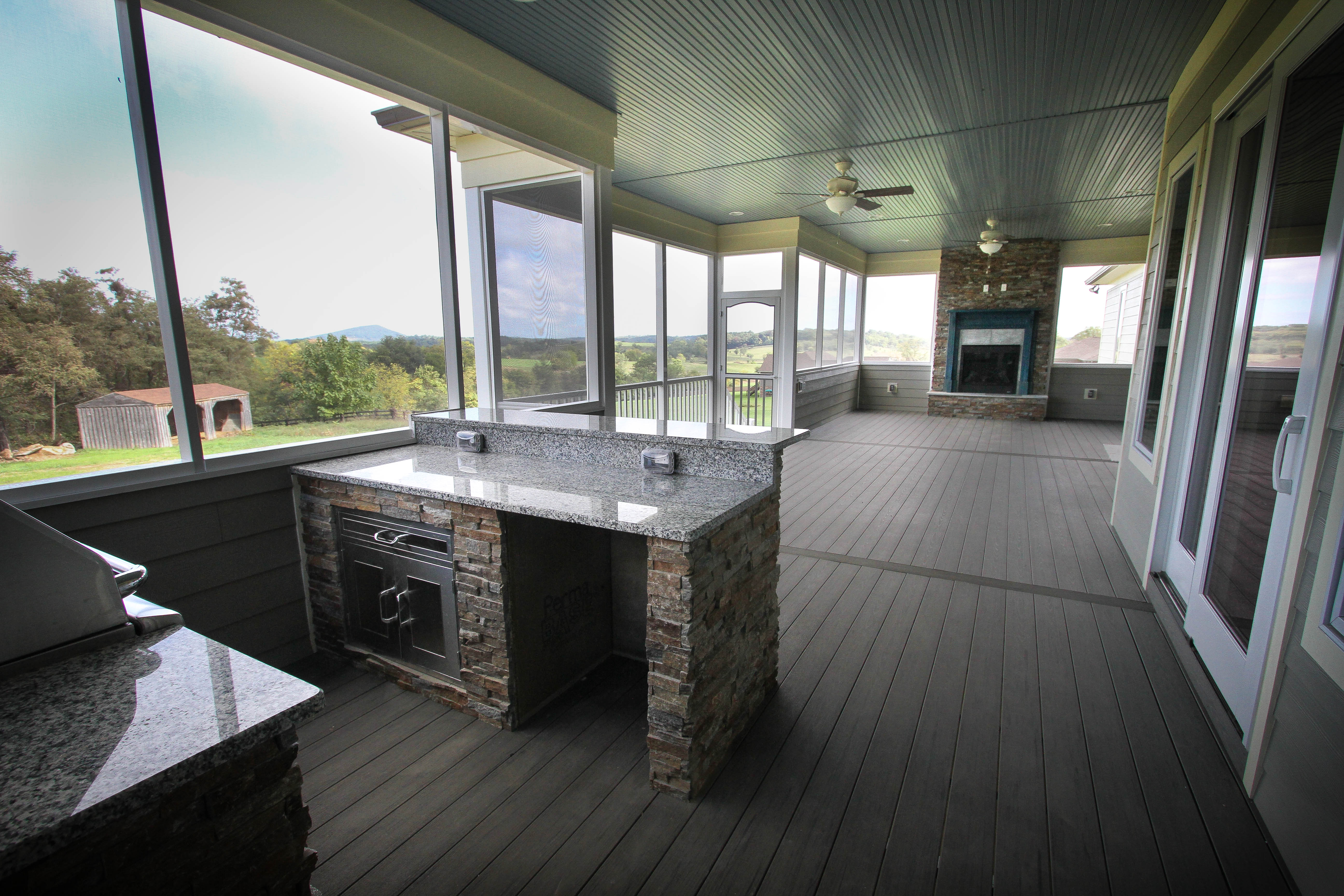 vista Back Screened Porch